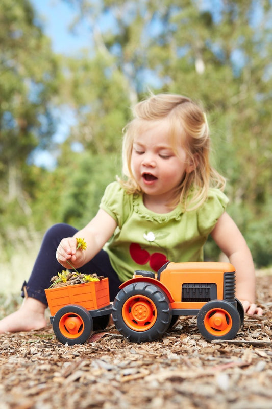 Green Toys Tractor Oranje – Little Wannahaves