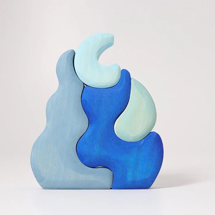 Grimm's Casa Luna – Little Wannahaves