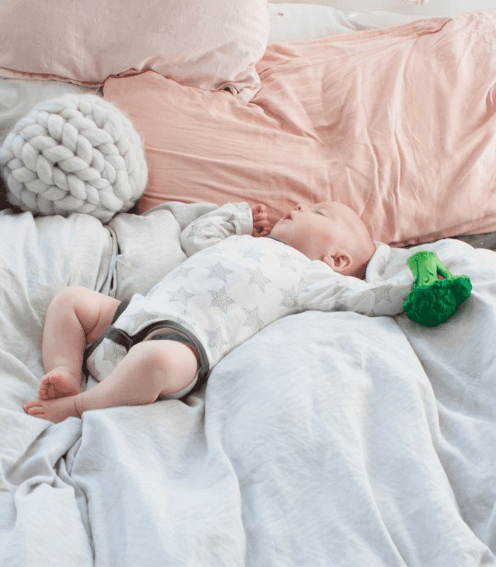 Oli & Carol Bijt- en Badspeelgoed Broccoli