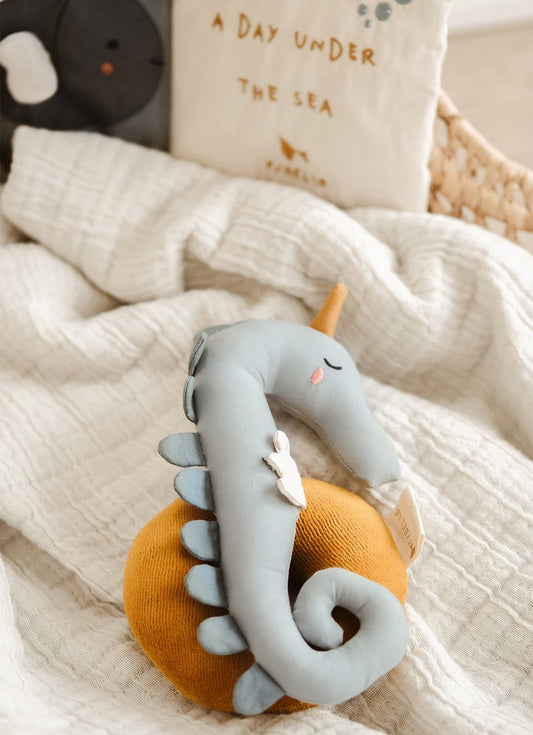 Fabelab Rammelaar Zeepaardje – Little Wannahaves