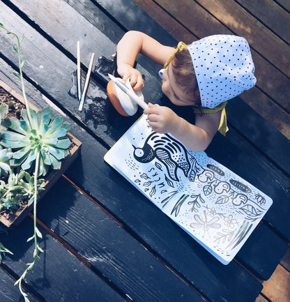 Wee Gallery Color Me: Who’s in the Pond – kleurveranderend badboekje – Little Wannahaves